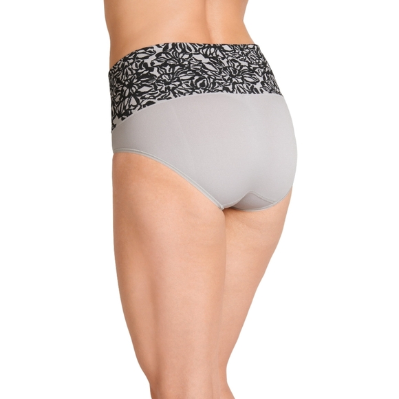 XXL Jockey Essentials Women's Seamfree Slimming Brief Panties,Cooling Shapewear - Picture 5 of 5